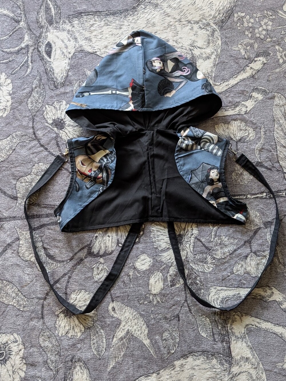 Handmade Goth Girl Corset Set - Picture 2 of 10